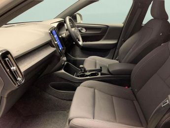Volvo XC40 Recharge Twin 78kWh Plus AWD (408 ps) - PARK ASSIST - LED - HEAT