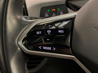 Volkswagen ID.3 Pro 58kWh Family (145 ps) - CARPLAY - LED - HEATED SEATS