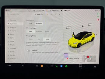 Tesla Model 3 Saloon RWD (241 bhp) - LED - REVERSE CAM - NAV