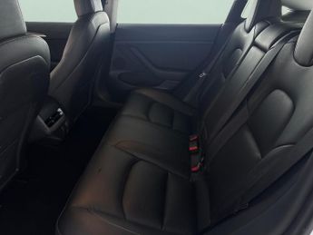 Tesla Model 3 Saloon RWD (241 bhp) - LED - REVERSE CAM - NAV