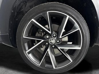 Skoda Karoq 2.0 TDI SportLine DSG 4WD (150 ps) - SMARTLINK - REVERSE CAM - N