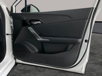 MG Mg4 51kWh SE (170 ps) - BLUETOOTH - DRIVING MODES - SPEED LIMIT RECO