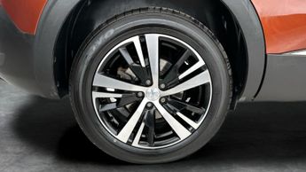 Peugeot 5008 1.2 PureTech GT EAT (130 ps) - BLUETOOTH - SPEED LIMIT RECOG - A