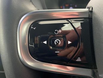 Polestar Polestar 2 Single Motor 69kWh Standard Range Fastback FWD (231 ps) - LANE D