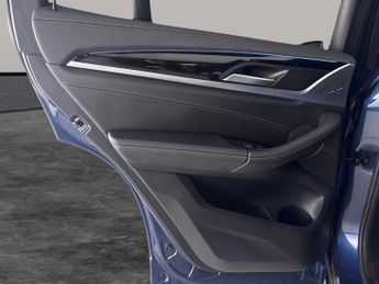 BMW iX3 80kWh Premier Edition (286 ps) - DRIVING ASSISTANT - PARK ASSIST