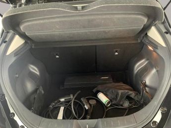 Nissan Leaf 40kWh Tekna (150 ps) - NAV - HEATED SEATS - ALCANTARA