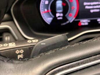 Audi A4 2.0 TFSI 35 Sport S Tronic (150 ps) - LANE DEPARTURE  - BLUETOOT