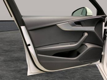 Audi A4 2.0 TFSI 35 Sport S Tronic (150 ps) - LANE DEPARTURE  - BLUETOOT