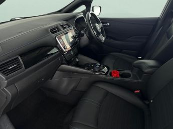 Nissan Leaf 40kWh N-Connecta (150 ps) - REVERSE CAM - NAV - HEATED STEERING