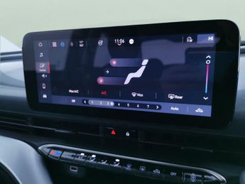 Fiat 500e 42kWh Icon (118 ps) - DIGITAL DASH - CLIMATE CONTROL - DAB