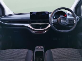 Fiat 500e 42kWh Icon (118 ps) - DIGITAL DASH - CLIMATE CONTROL - DAB
