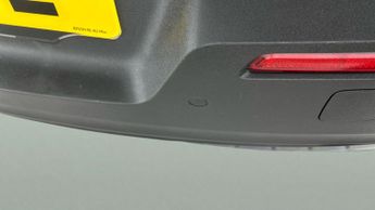 Volvo XC40 1.5h T4 Recharge 10.7kWh R-Design Plug-in (211 ps) - CLIMATE CON