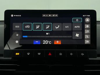 MG Mg4 51kWh SE (170 ps) - BLUETOOTH - DRIVING MODES - SPEED LIMIT RECO