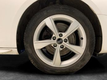 Audi A4 2.0 TFSI 35 Sport S Tronic (150 ps) - LANE DEPARTURE  - BLUETOOT