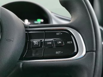 Fiat 500e 42kWh Icon (118 ps) - DIGITAL DASH - CLIMATE CONTROL - DAB