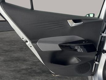 Volkswagen ID.3 Pro 58kWh Life (145 ps) - NAV - COMFORT PACK - WIFI