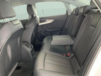 Audi A4 2.0 TFSI 35 Sport S Tronic (150 ps) - LANE DEPARTURE  - BLUETOOT