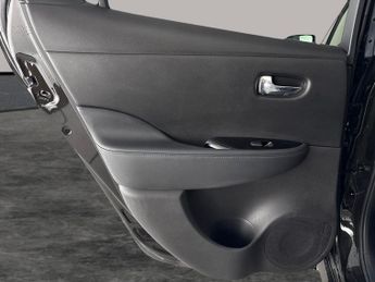 Nissan Leaf 40kWh N-Connecta (150 ps) - REVERSE CAM - NAV - HEATED STEERING