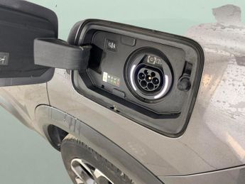 Citroen C5 Aircross 1.6 14.2kWh Shine Plug-in e-EAT8 (225 ps) - BLUETOOTH - PARK SEN