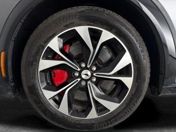 Ford Mustang Mach-e Extended Range 91kWh Automatic AWD (351 ps) - CARPLAY - B&O AUDI