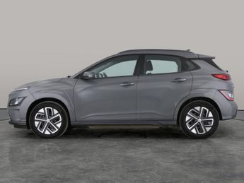 Hyundai Kona 39kWh SE Connect (10.5kW Charger) (136 ps) - LANE DEPARTURE  - B
