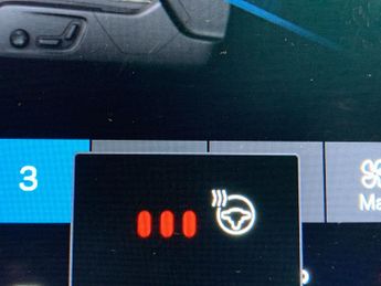 Volvo XC40 Recharge Twin 78kWh Plus AWD (408 ps) - PARK ASSIST - LED - HEAT