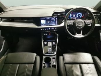 Audi A3 1.4 TFSIe 40 S line Sportback Plug-in S Tronic 13kWh (204 ps) - 