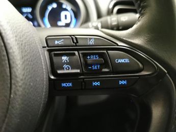 Toyota Yaris Cross 1.5 VVT-h Icon E-CVT (116 ps) - REVERSE CAM - LANE DEPARTURE ALE