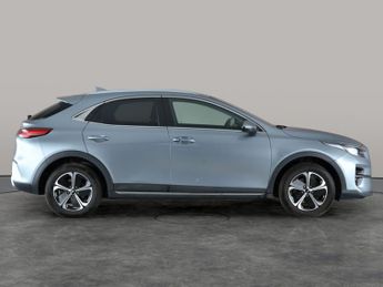 Kia Xceed 1.6 GDi 8.9kWh 3 Plug-in DCT (139 bhp) - HEATED STEERING - LANE 