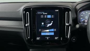 Volvo XC40 1.5h T4 Recharge 10.7kWh R-Design Plug-in (211 ps) - CLIMATE CON
