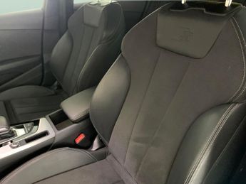 Audi A4 2.0 TFSI 35 S line S Tronic (150 ps) - CARPLAY - LED - HEATED SE