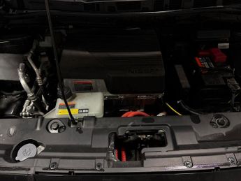 Nissan Leaf 40kWh N-Connecta (150 ps) - REVERSE CAM - NAV - HEATED STEERING