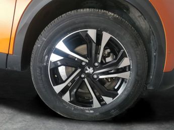 Peugeot E-2008 50kWh GT (7kW Charger) (136 ps) - LED - REVERSE CAM - NAV