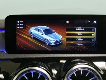 Mercedes-Benz CLA 1.3 CLA250e 15.6kWh AMG Line (Premium) Coupe Plug-in 8G-DCT (218