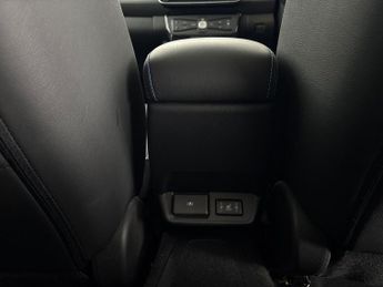 Nissan Leaf 40kWh N-Connecta (150 ps) - REVERSE CAM - NAV - HEATED STEERING