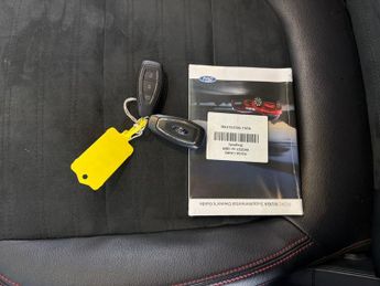 Ford Kuga 2.5 Duratec 14.4kWh ST-Line X Edition Plug-in CVT (225 ps) - KEY