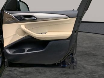 BMW iX3 80kWh Premier Edition (286 ps) - LEATHER - NAV - HEATED SEATS