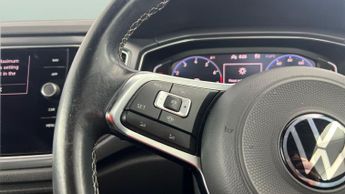 Volkswagen T-Roc 1.5 TSI EVO R-Line Cabriolet DSG (150 ps) - CLIMATE CONTROL - DA