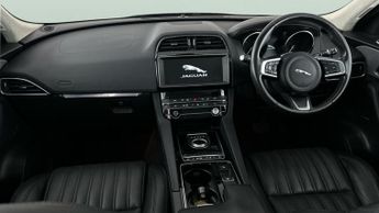 Jaguar F-PACE 3.0 D300 V6 Portfolio AWD (300 ps) - BLUETOOTH - PADDLE SHIFT