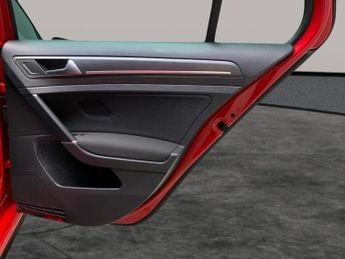 Volkswagen Golf 2.0 TSI GPF GTI Performance DSG (245 ps) - REVERSE CAM - HEATED 