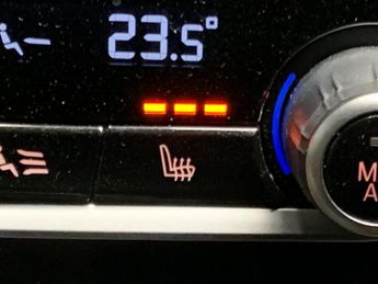 BMW iX3 80kWh Premier Edition (286 ps) - LEATHER - NAV - HEATED SEATS