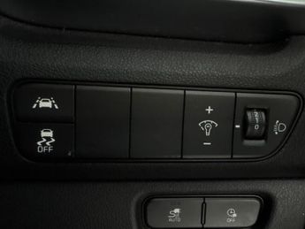 Kia Niro 64kWh 3 (201 bhp) - NAV - HEATED LEATHER - HEATED STEERING