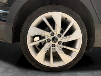 Audi A3 1.4 TFSIe 40 Sport Sportback Plug-in S Tronic 13kWh (204 ps) - C