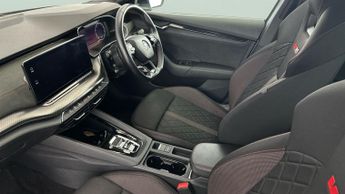 Skoda Octavia 1.4 TSI iV 13kWh vRS Plug-in DSG (245 ps) - BLUETOOTH - PARK SEN