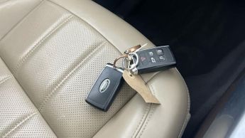 Land Rover Range Rover Sport 2.0 P400e 13.1kWh HSE GPF Plug-in 4WD (404 ps) - CLIMATE CONTROL