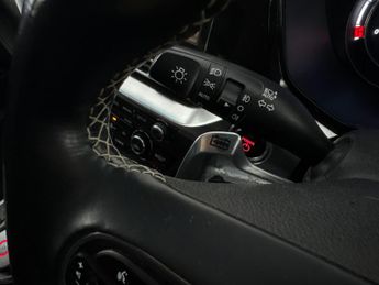 Kia Niro 64kWh 4+ (201 bhp) - HEAT AND COOL SEATS - LED - REVERSE CAM