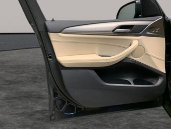 BMW iX3 80kWh Premier Edition (286 ps) - LEATHER - NAV - HEATED SEATS