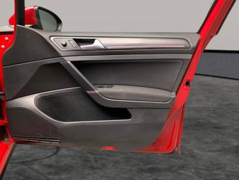 Volkswagen Golf 2.0 TSI GPF GTI Performance DSG (245 ps) - REVERSE CAM - HEATED 