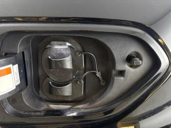 Kia Niro 64kWh 4+ (201 bhp) - HEAT AND COOL SEATS - LED - REVERSE CAM