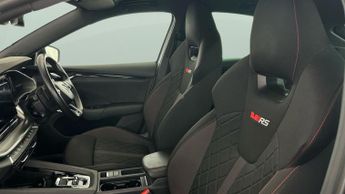 Skoda Octavia 1.4 TSI iV 13kWh vRS Plug-in DSG (245 ps) - BLUETOOTH - PARK SEN